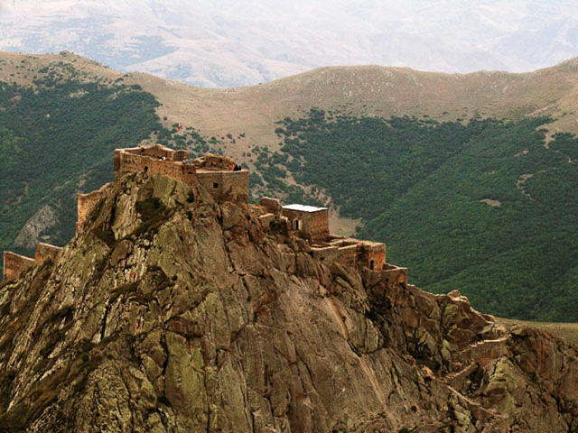 Babak-Fort-kaleybar001.jpg