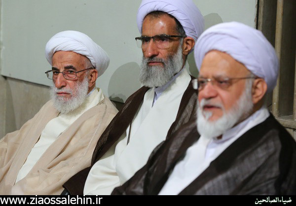 دیدار مسئولان نظام و سفرای کشورهای اسلامی با رهبر انقلاب