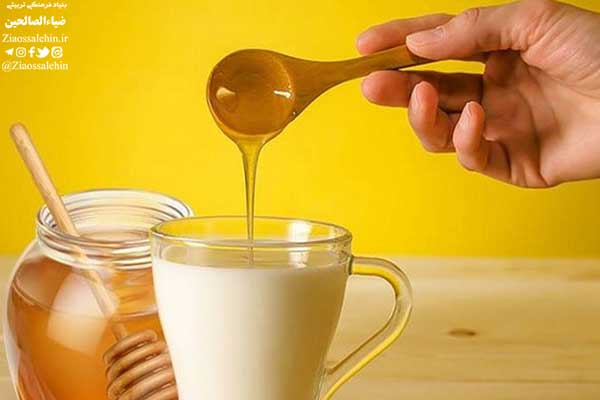 آیا مخلوط شیر و عسل مفید است؟ , خواص شیر و عسل , مضرات شیر و عسل