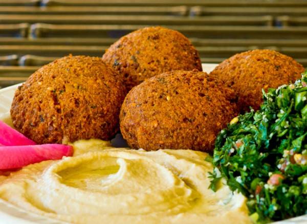 طرز تهیه فلافل خانگی با عدس و نخود