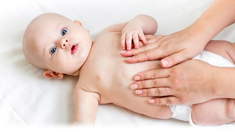چرایی و روش درمان یبوست در نوزادان
