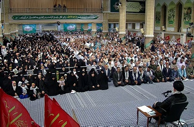 014-Rahbari-www.ziaossalehin.ir-Defae-Moqaddas-02-vd.jpg