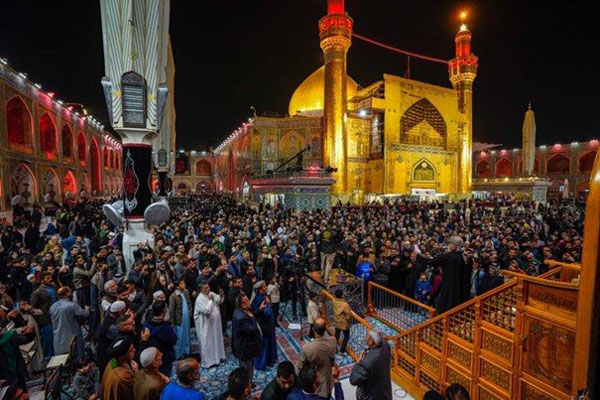 نماز زیارت نیابتی در حرم امام علی