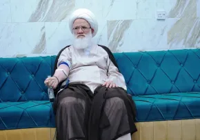 اهدای خون آیت‌الله یعقوبی در آستانه محرم؛ تجدید عهد با آرمان‌های عاشورا