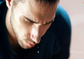 علل و علائم عرق سرد بدن