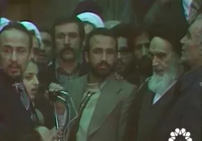 تلاوت قرآن توسط محمد اصفهانی در حضور امام خمینی(ره)