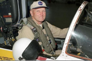 چارلز گوردن فولرتون,خلبان سابق شاتل‌ های فضایی,گنجینه تصاویر ضیاءالصالحین