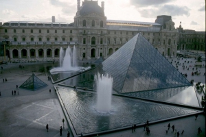  موزه بزرگ لووْرْ فرانسه در پاریس,Louvre Museum,گنجینه تصاویر ضیاءالصالحین