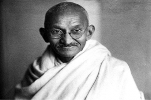  مهاتما گاندی,رهبر بزرگ هند,بانی استقلال هندوستان,گنجینه تصاویر ضیاءالصالحین 