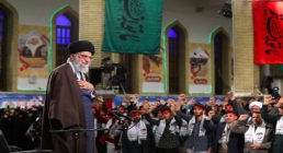 دیدار نوجوانان و جوانان شرکت کننده در کاروان های راهیان نور با رهبر انقلاب دیدارهای رهبر انقلاب
