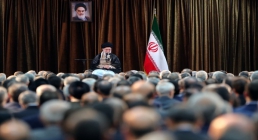 دیدار وزیر امور خارجه، سفیران و مسئولان نمایندگیهای ایران در خارج از کشوربا رهبری دیدارهای رهبر انقلاب